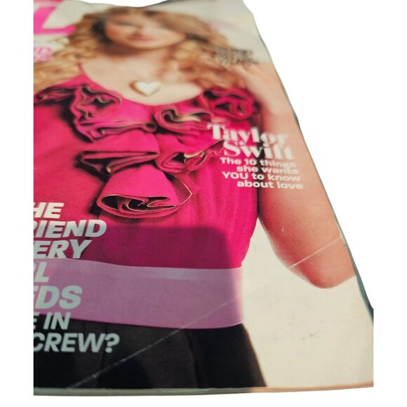 GL Girls Life Magazine Set of 2 Issues 2010 Vtg Taylor Swift Victoria Justice - Picture 8 of 12